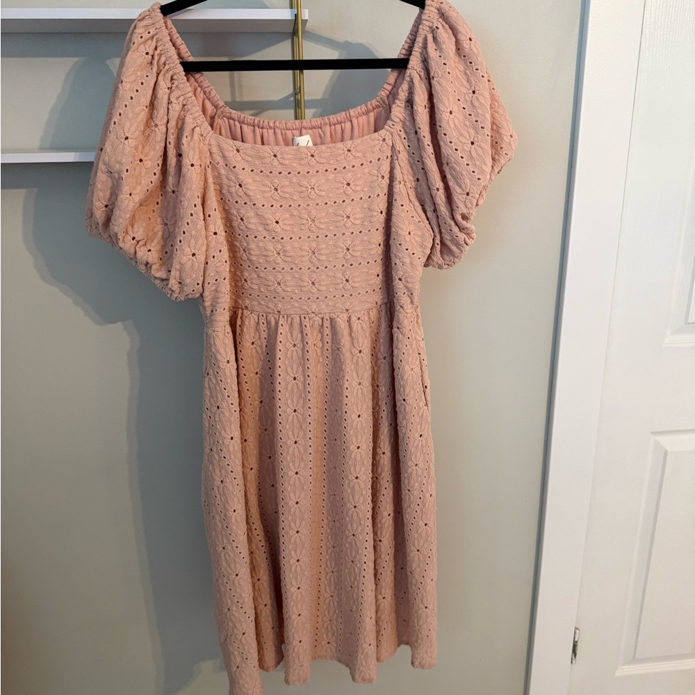 Chic Blush Eyelet Midi Dress
